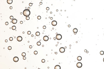 Light golden bubbles.