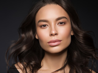 Naklejka premium Asian beauty woman face natural makeup head shot close up