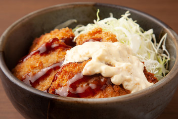 チキンカツ丼