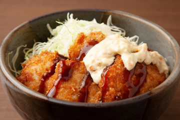 チキンカツ丼