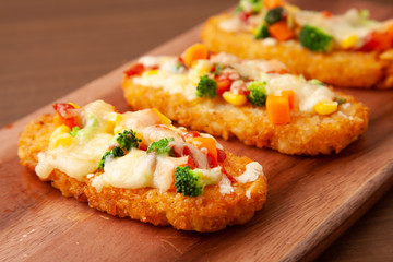 ハッシュポテトのチーズ焼き