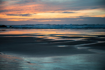 Coucher de soleil sur la plage de Donnant, à Belle-ile-en-mer, Bretagne