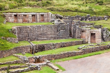 Fototapeta na wymiar Tambo or Tampu Machay, Inca ruins in Cusco or Cuzco town