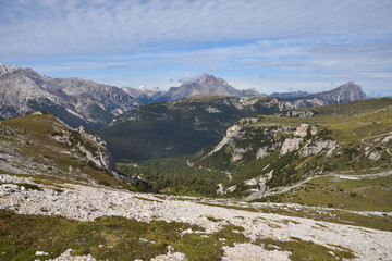 Die Berge rund um die Drei Zinnen
