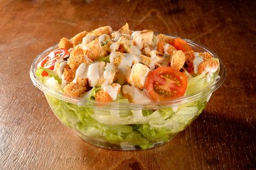 Salada Caesar