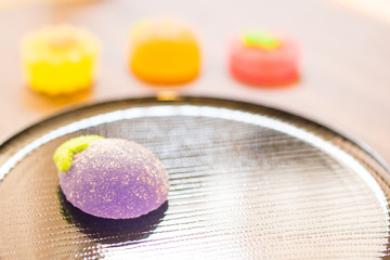 カラフルな和菓子