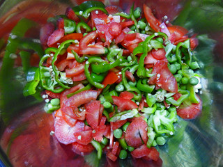 chopped raw carrot capsicum tomato green pee