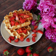waffles with strawberries