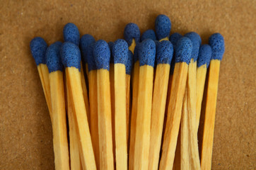 cerillas en caja de cartón, conjunto de fósforos, cerillas para encender fuego
