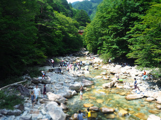 River play in the Kakizore gorge (Kiso, Nagano, Japan)　木曽　柿其渓谷