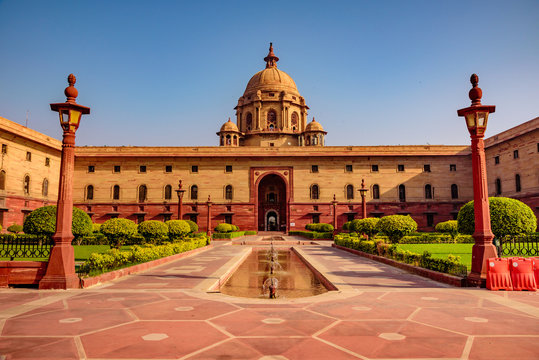 The North Block of the building of the Secretariat. Central Secretariat is where the Cabinet Secretariat is housed, which administers the Government of India on Raisina Hill in New Delhi