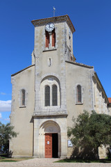 Fototapeta na wymiar église de la tranche sur mer