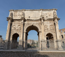 Fototapeta na wymiar Arch of Constantine, outside the Colosseum, Rome, Italy