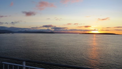 Sonnenaufgang - Faröer Inseln