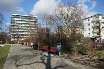 Berlin, Germany_04, February 2019_Winter View of Bayerischer Platz.