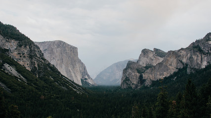 iconic tunnel view in Yosemite Valley