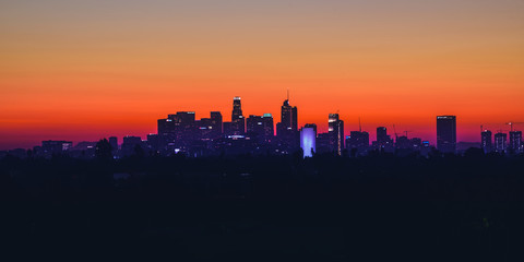 Fototapeta na wymiar Sunrise Over L.A.