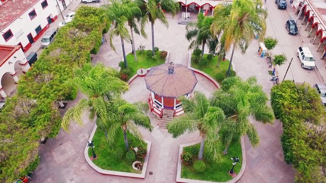 Plaza de pueblo Vista aerea paisaje en Mexico tradicional