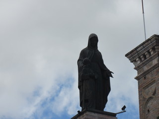 CUENCA, ECUADOR.  CATEDRAL DE LA INMACULADA CONCEPCION