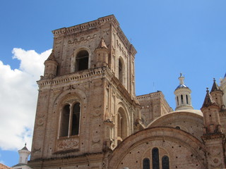 Obraz premium CUENCA, ECUADOR. CATEDRAL DE LA INMACULADA CONCEPCION