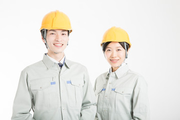 男女の作業員