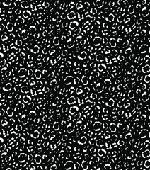 Seamless leopard pattern, animal print.