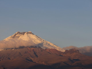 Naklejka premium COTOPAXI VOLCANO. ECUADOR