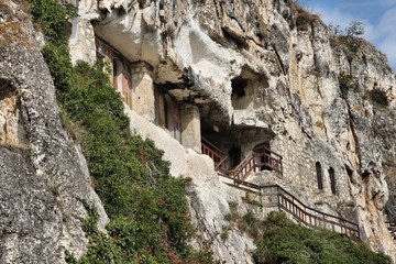 Naklejka premium Bulgaria rock cave church