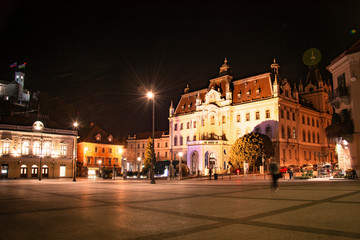 Fototapeta na wymiar Ljubljana city center at night 
