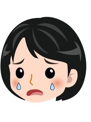 紫の服を着た若い女性