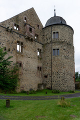 Fototapeta na wymiar the 12th-century Sabbaburg ruins in Hessen