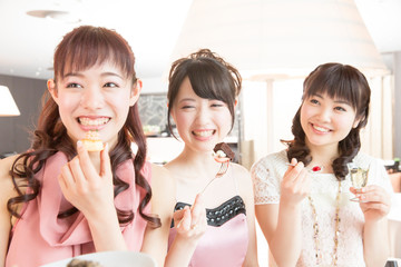 立食パーティーイメージ