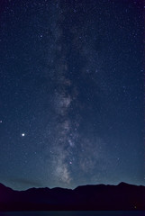 Fototapeta na wymiar 天の川と木星、北海道の夏の夜空。