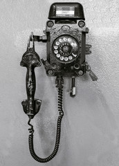Grubentelefon an der Wand