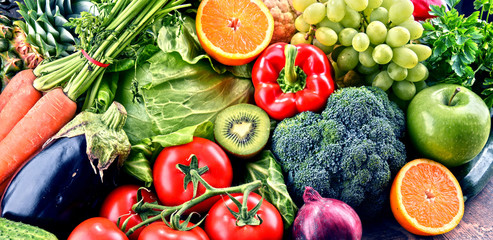 Fototapeta na wymiar Assorted raw organic vegetables and fruits