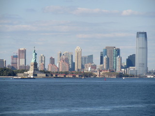 Fototapeta na wymiar new york city buildings skyline