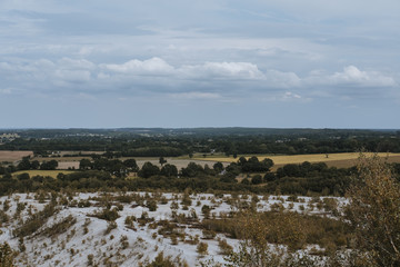 la nature reprend le dessus à l'ancien mine d'abbaretz