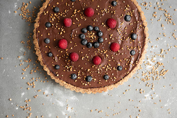 Chocolate tart - Vegan, creamy and simple