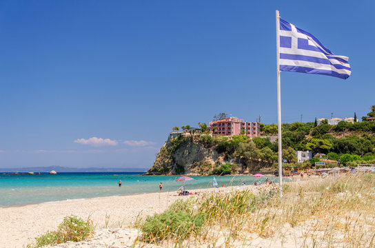 Picturesque golden sandy beach in Tsilivi situated on the east of Zakynthos island on Ionian Sea, Greece. - Powered by Adobe