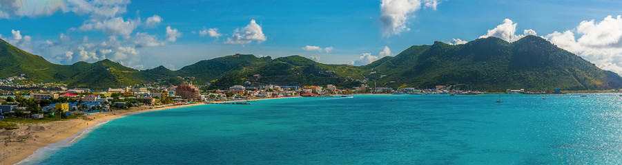 Fototapeta na wymiar A panorama view across Philipsburg, St Maarten