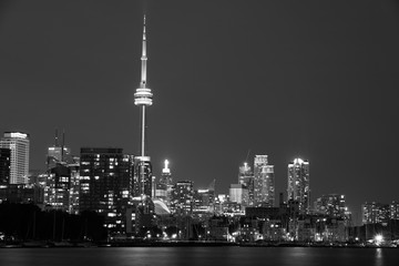 toronto skyline at night