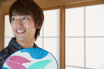 浴衣の男性