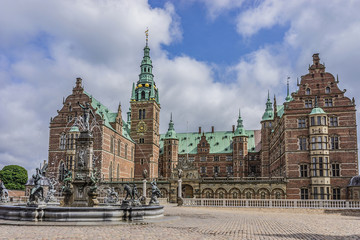 Fototapeta premium Neptune Fountain (1622) in Frederiksborg Castle (Frederiksborg Slot, XVII century). Hillerod, Denmark.