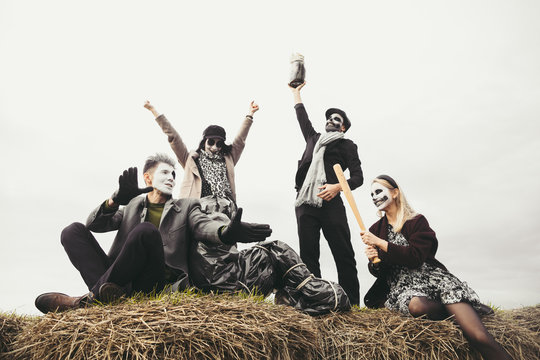 Halloween Party on the haystack