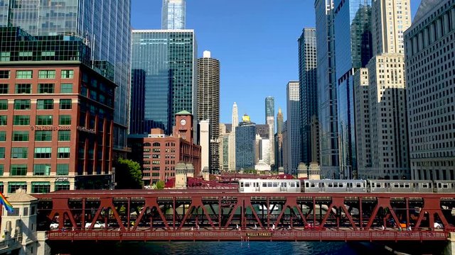 Train passing the viaduct in Chicago, slow motion