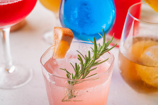 variety of summer cocktail image