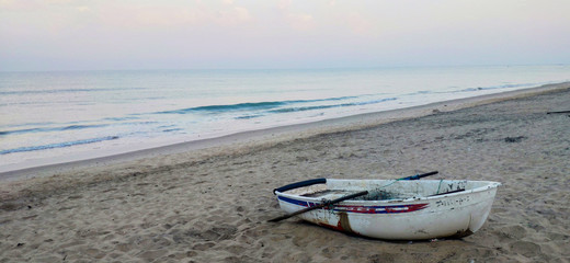 Barca en la playa