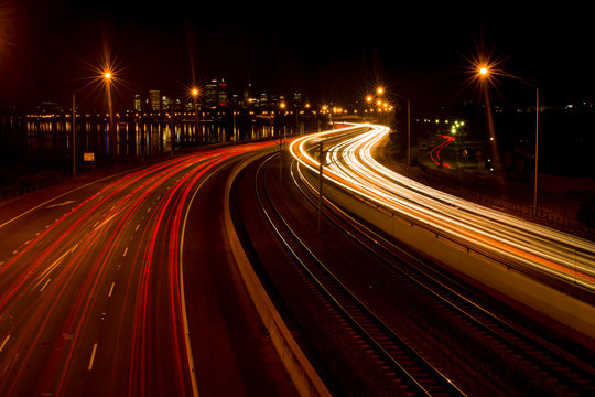 traffic on perth freeway