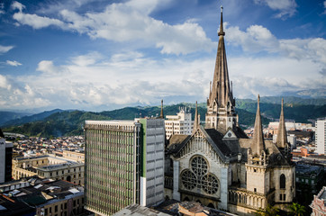 arquitectura representativa de Manizales Caldas, paisaje cultural Cafetero, atardeceres y monumentos