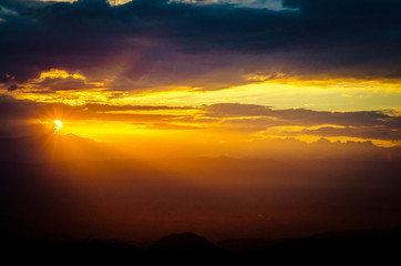 Obraz premium arquitectura representativa de Manizales Caldas, paisaje cultural Cafetero, atardeceres y monumentos